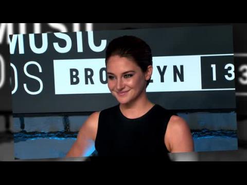 VIDEO : Shailene Woodley Couch Surfed After Filming 'Divergent'
