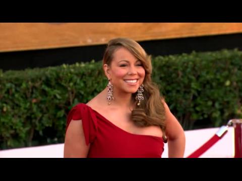 VIDEO : Mariah Carey to Release New Album Surprise Style like Beyonce