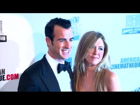 VIDEO : Justin Theroux & Jennifer Aniston's Wedding Could Be Alcohol-Free