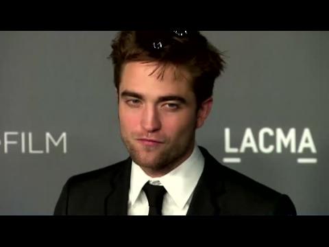 VIDEO : Robert Pattinson ne veut plus être célèbre