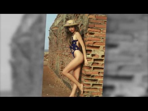 VIDEO : Sofia Vergara Modeling Shots from 1992 and 2002