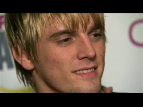 VIDEO : Aaron Carter Wants to Rekindle Romance With Hilary Duff