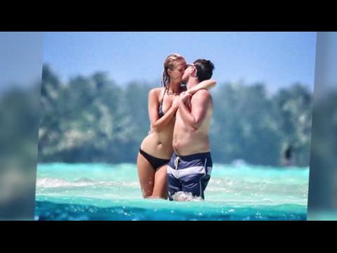 VIDEO : Leonardo DiCaprio y su novia, la modelo Toni Garrn, se ponen romnticos en Bora Bora
