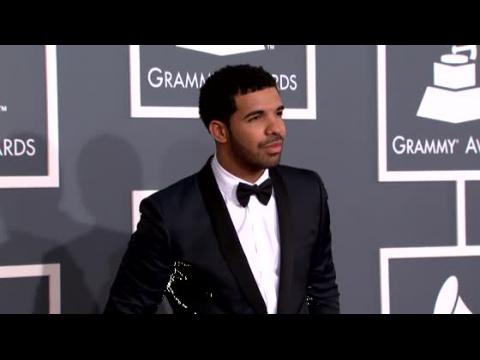 VIDEO : Drake Accused Of Stealing Lyrics On New Album