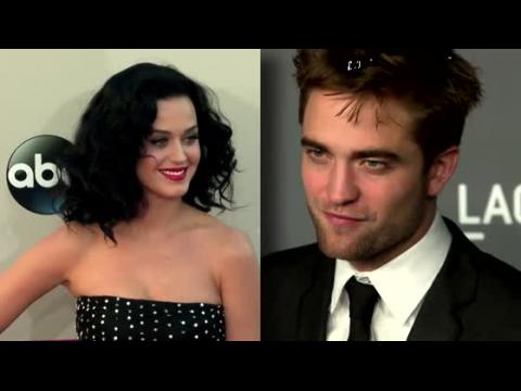VIDEO : Robert Pattinson Hangs With Katy Perry, Also Has Super Awkward Moment