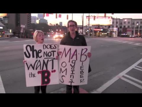 VIDEO : Residents Protest Justin Bieber Moving To Buckland, Georgia