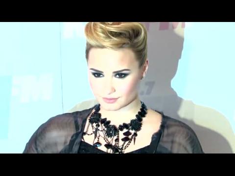 VIDEO : Demi Lovato prend des mdicaments pour ses troubles bipolaires
