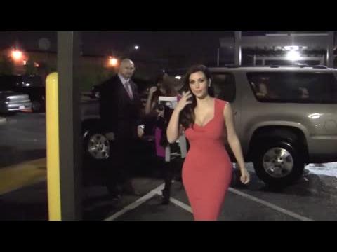 VIDEO : Kim Kardashian A Peur D'avoir L'air Enrobe Dans Des Vtements De Maternit