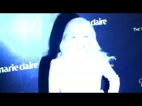 VIDEO : Lindsay Lohan Prévoit De Voir Charlie Sheen Avant D'entrer En Cure