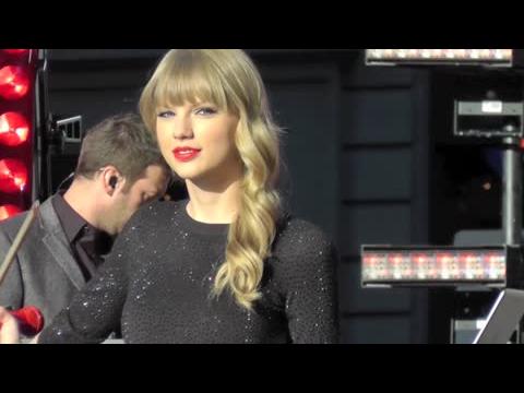 VIDEO : Taylor Swift veut-elle le contrle dans ses relations ?