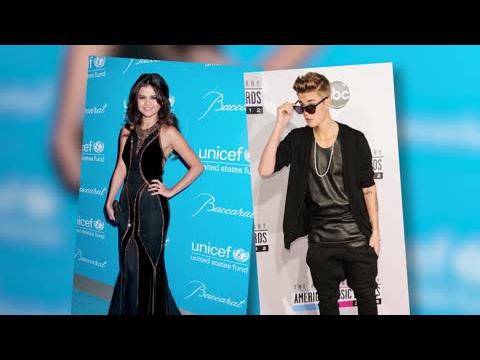 VIDEO : Selena Gomez et Katy Perry, éblouissantes au bal de l'UNICEF