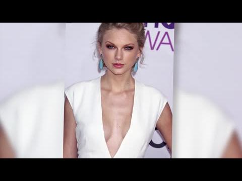 VIDEO : Taylor Swift fait face  des rumeurs de chirurgie esthtique