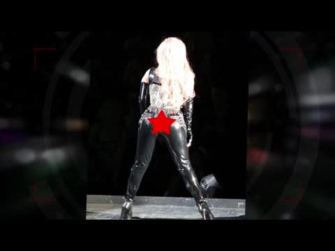 VIDEO : Les fesses de Lady Gaga visibles sur scne au Canada