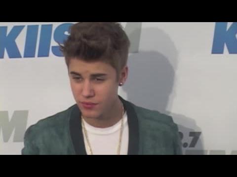 VIDEO : Justin Bieber parle de la mort d'un photographe