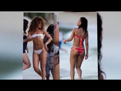 VIDEO : Rihanna en bikini ou encore moins