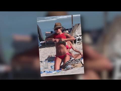 VIDEO : Julianne Hough Dvoile Sa Silhouette En Bikini  Miami