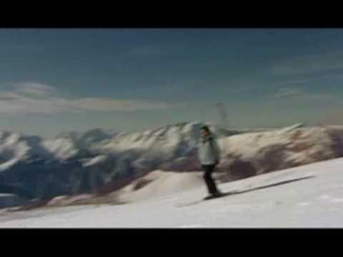Ski à Oz en Oisans en Isère - France